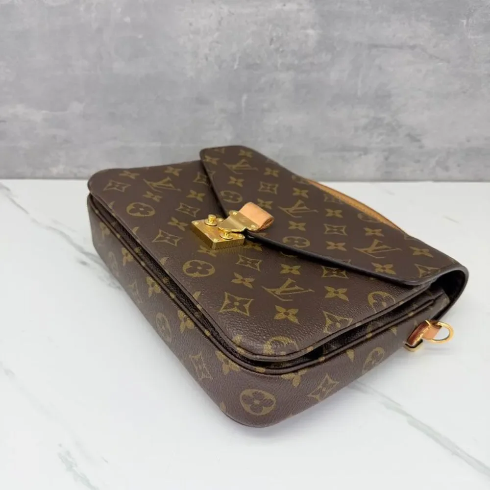 Louis Vuitton brand louis